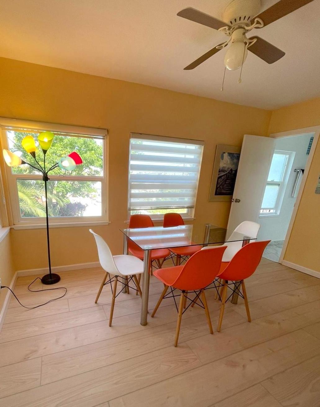 Casa Pacifica - Bbq, Firepit, Walk To Tons Of Fun Places Apartment *