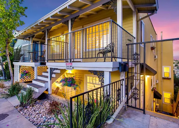 Casa Pacifica